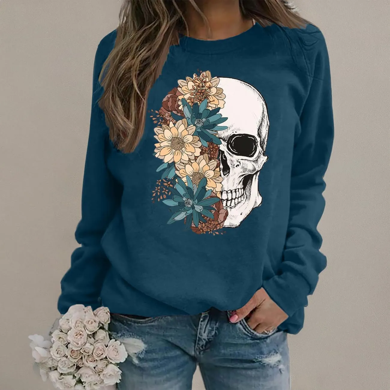 Bloom Skull Sweatshirt for Women Boho Floral Skull Graphic Tshirt Fall Long Sleeve Crewneck Pullover Tops