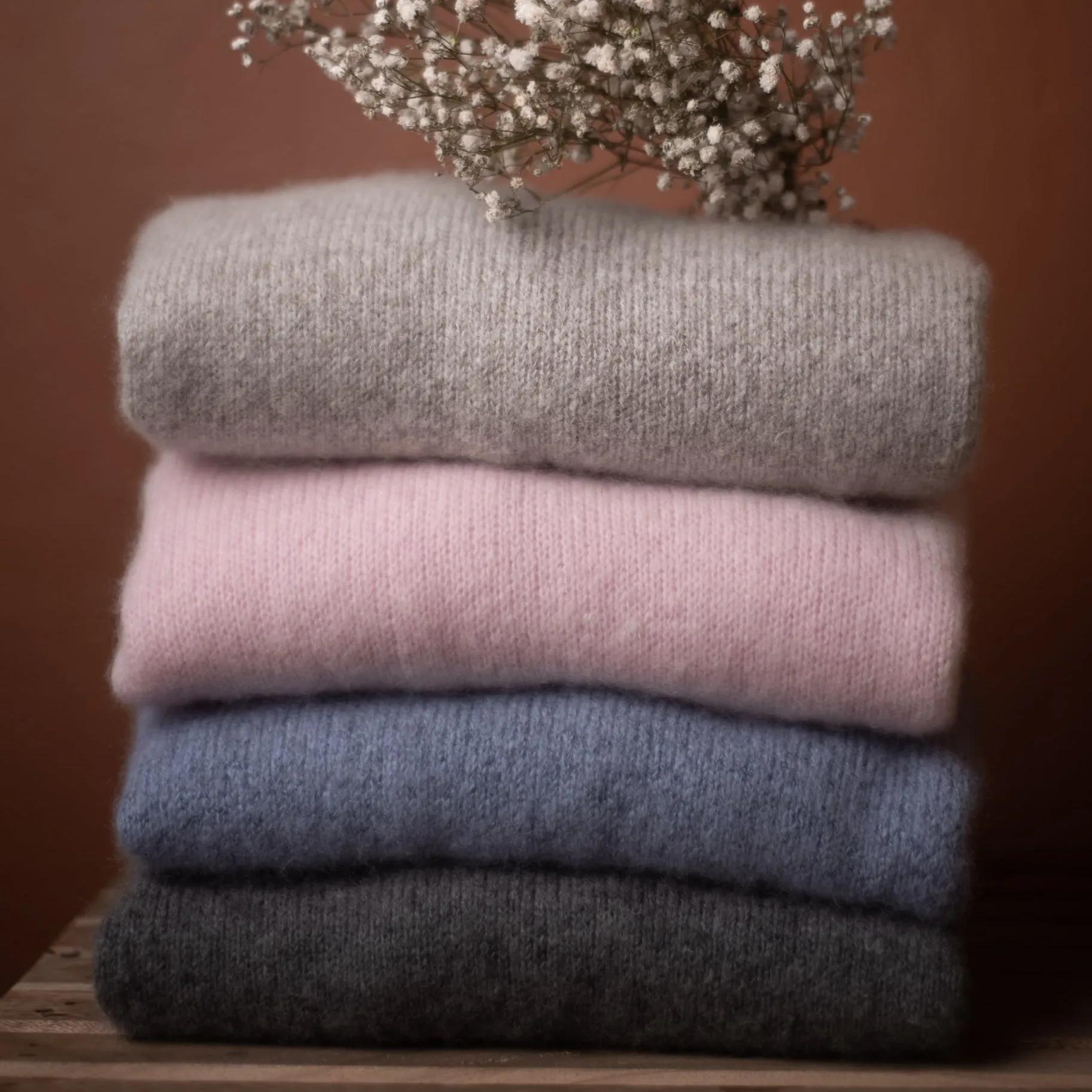 Cashmere hug sweater (Women) - Atlantic