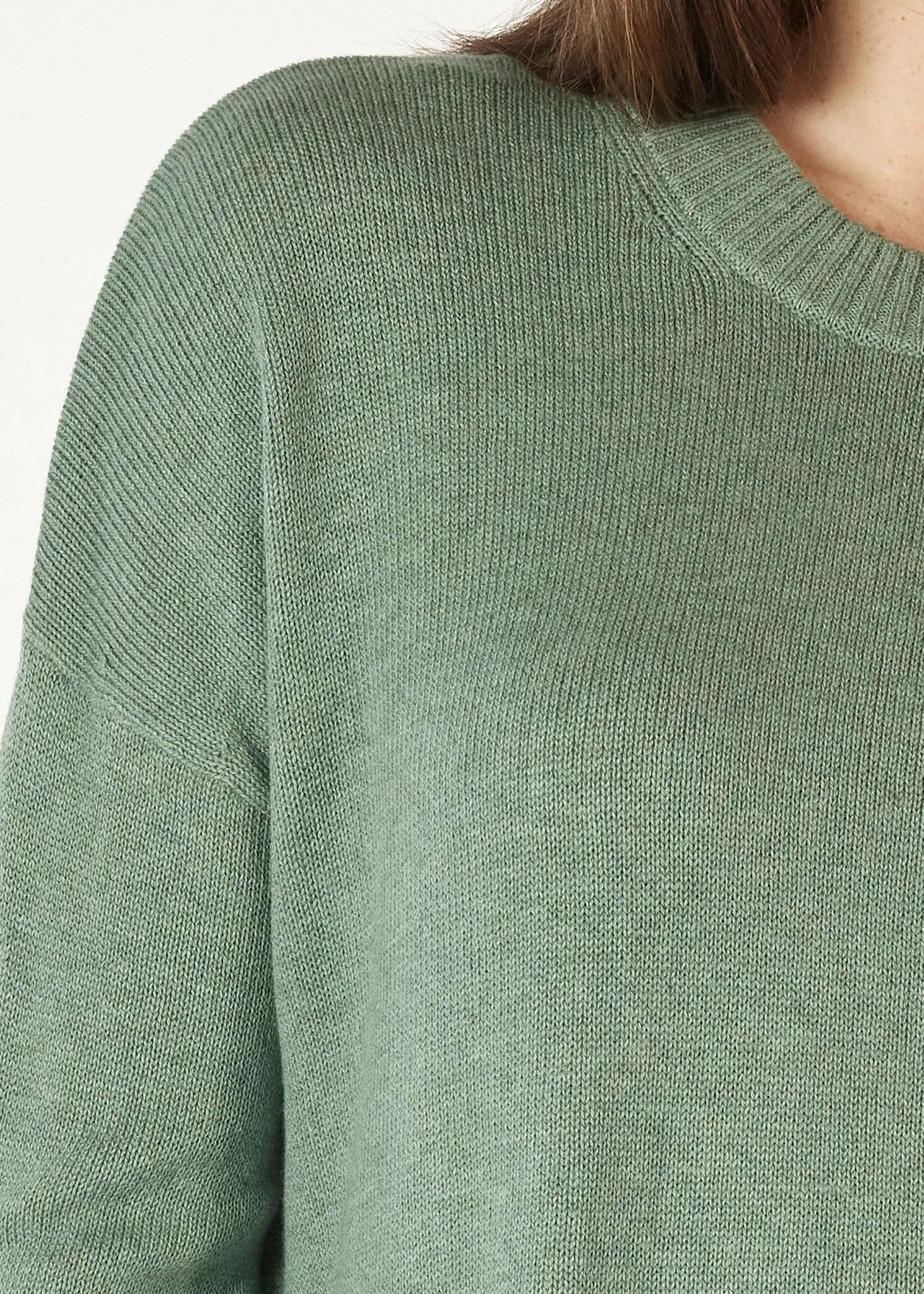 Essential Round Neck Jumper