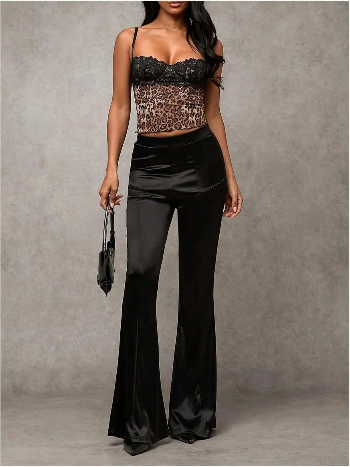 SOLY HUX Women's Floral Lace Trim Camisole Spaghetti Strap Fitted Shirt Top Summer Crop Cami Tops