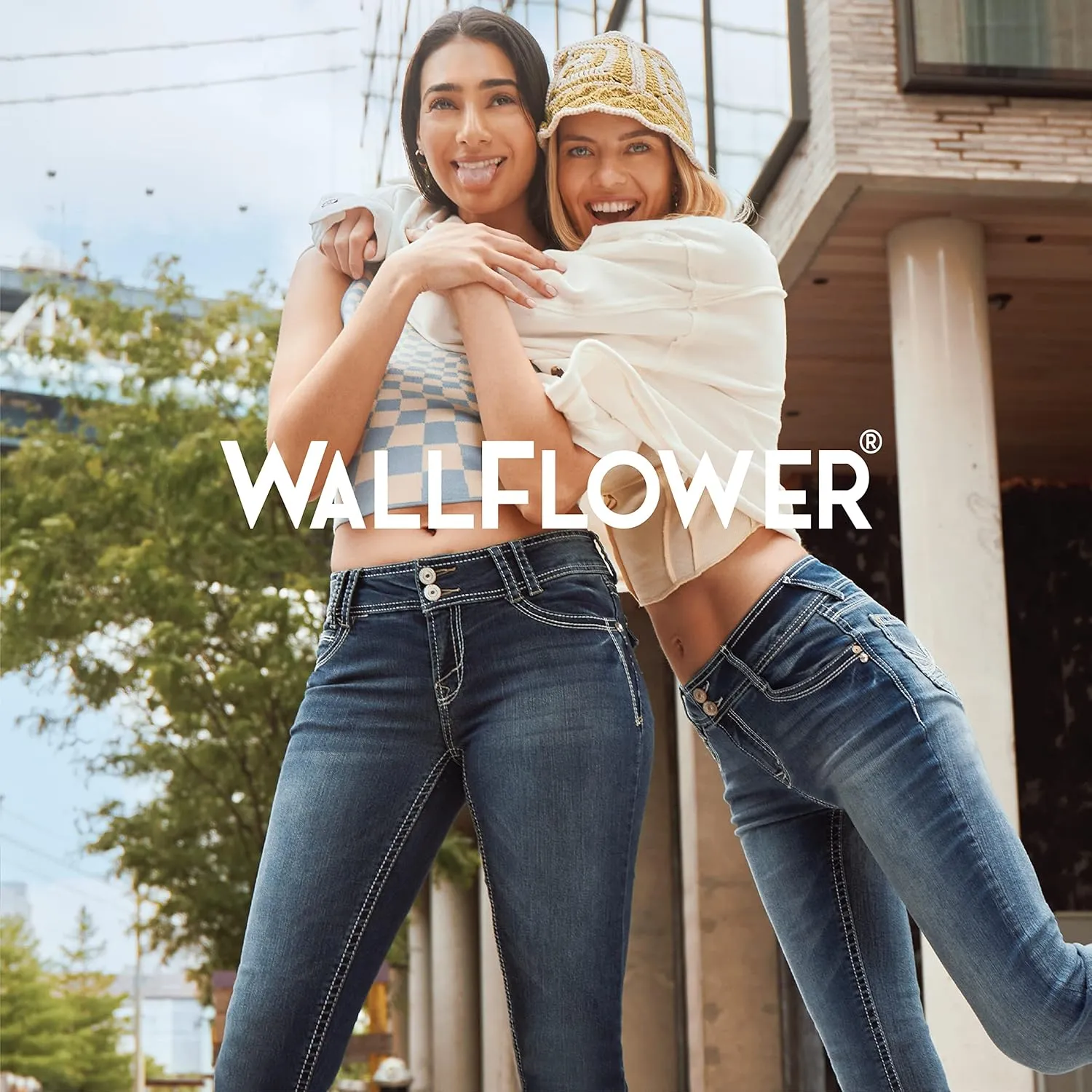 WallFlower Women's Feisty Curvy Cargo Flare Low Rise Belted Insta Stretch Juniors Pants (Standard and Plus)