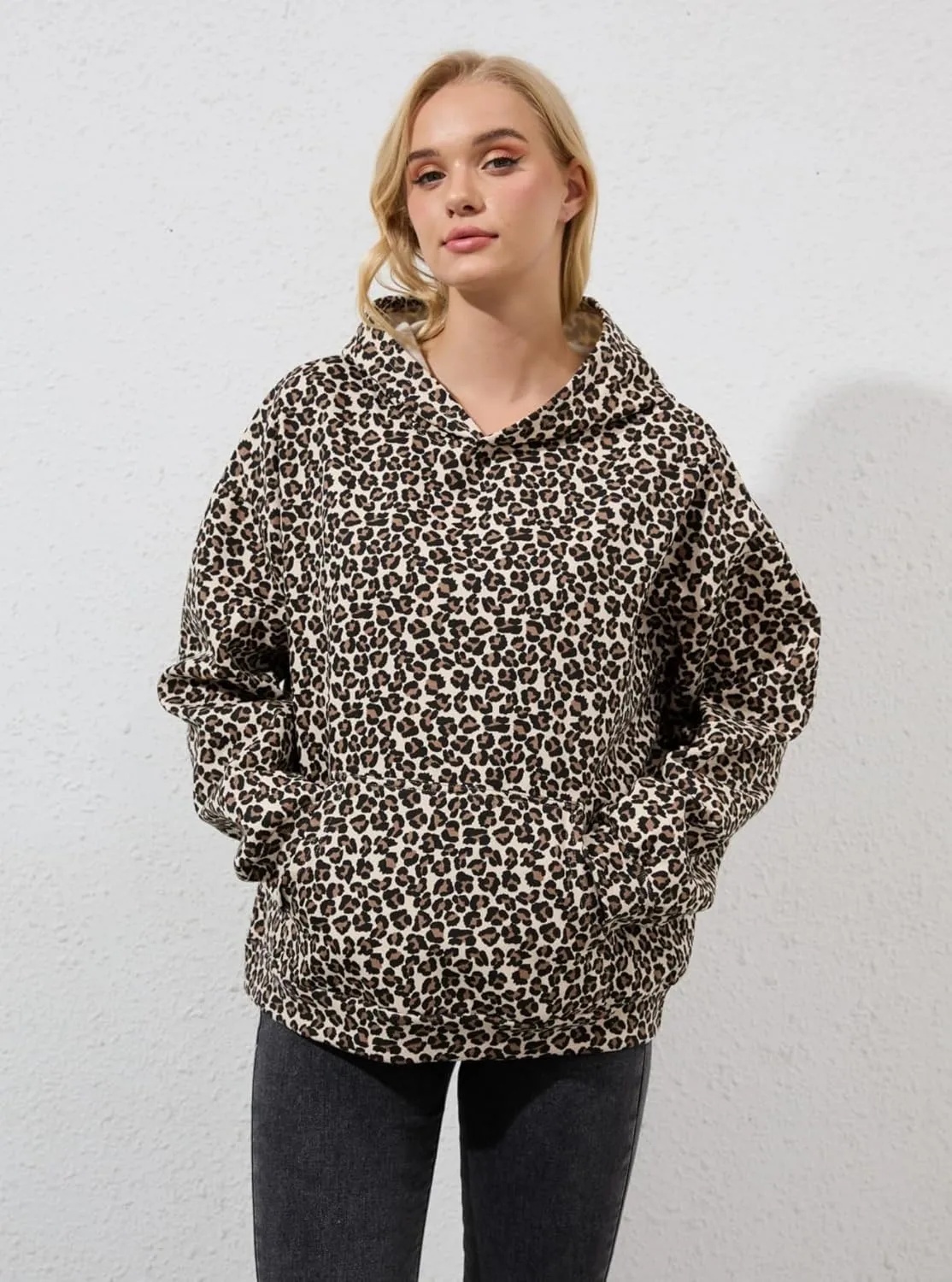 Women Leopard Hoodies Oversized Cheetah Print Sweatshirt Hooded Long Sleeve 2000s Pullover Tops Y2k Graphic Hoodies