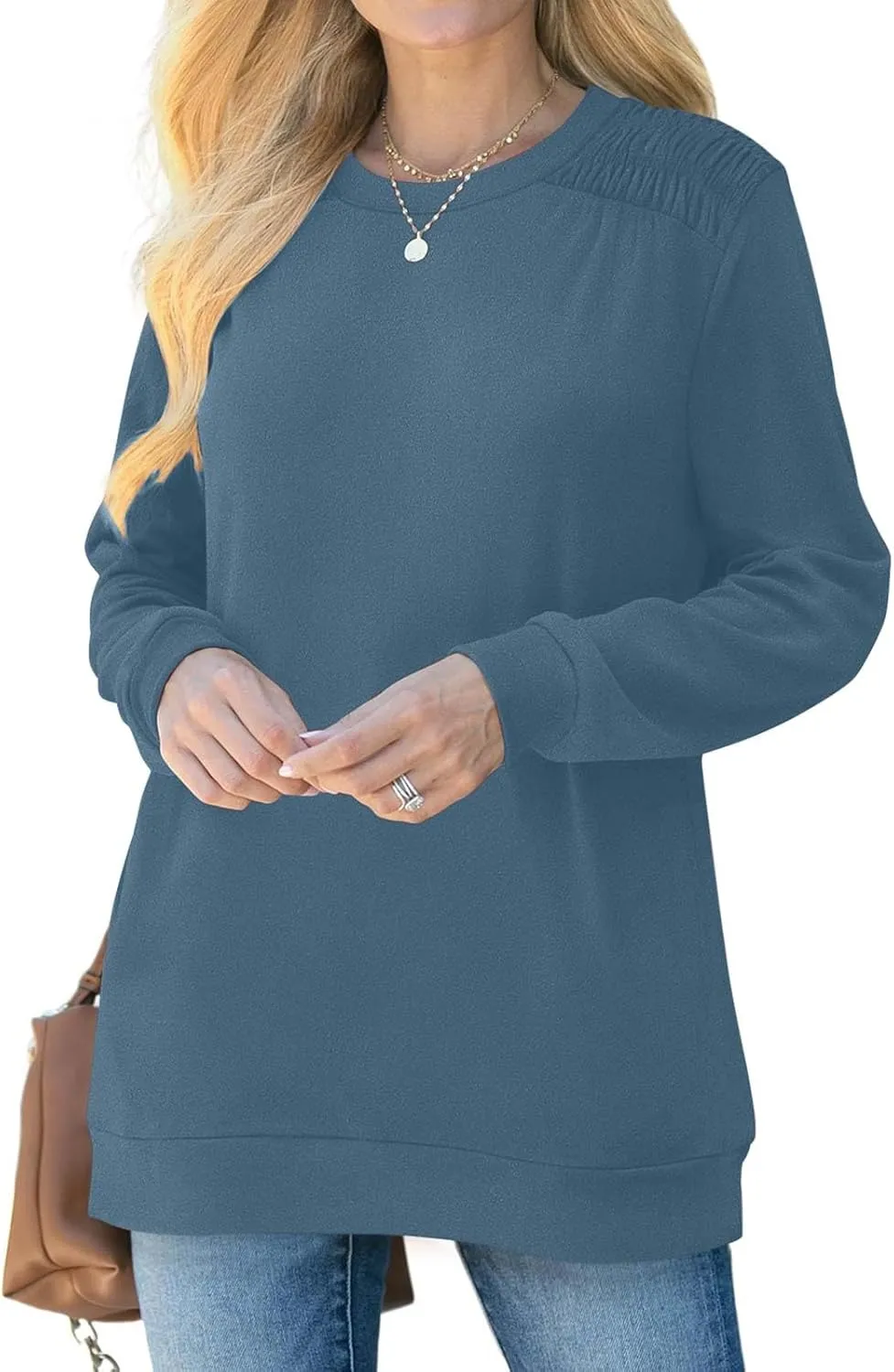 Womens Oversized Crewneck Sweatshirt Pleated Long Sleeve Tunic Tops Loose Fit Pullover Top Fall Clothes with Pockets